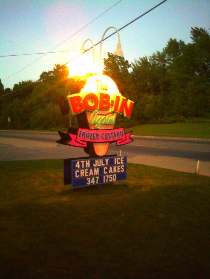 Bob-In Restaurant (Bob-In Again, Bobs Drive-In) - Bob-In Again Web Photos (newer photo)